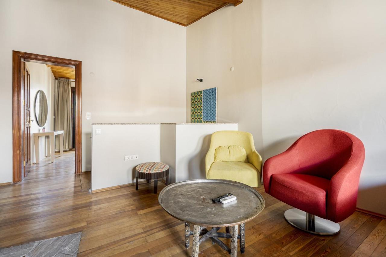 Mesmerizing Flat Near Hadrians Gate Antália Exterior foto
